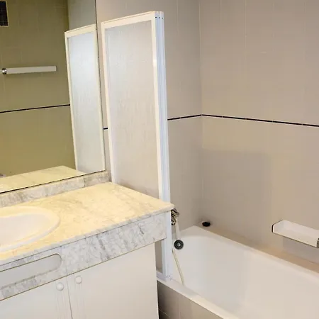 Stunning In With Wifi Apartment