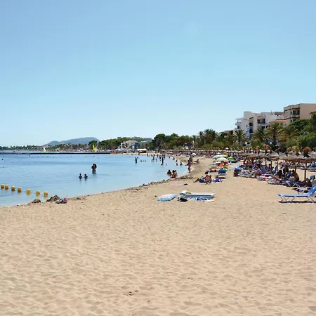 In * Port de Pollença