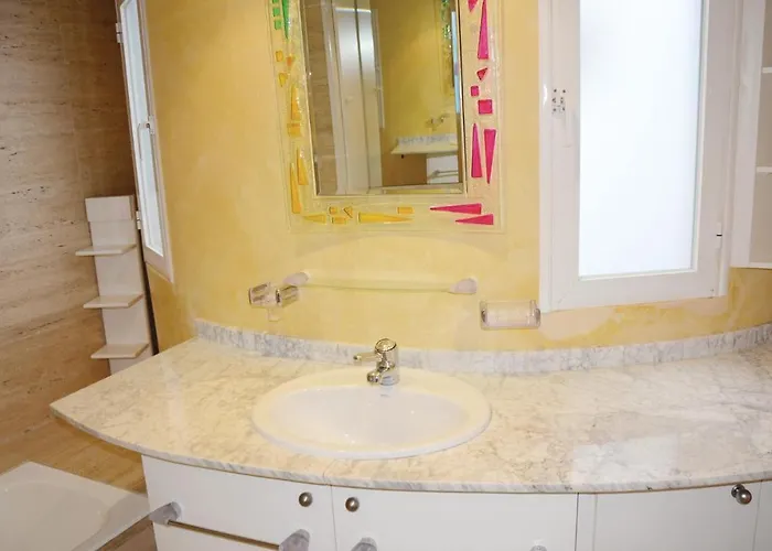 In Апартаменти Порт-де-Польєнса